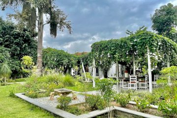 Beautiful farmhouse near Bangalore